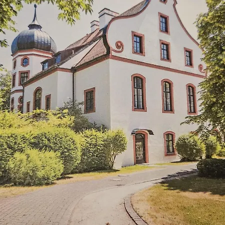Maerchenhafte Schloss-suite Graefin Silvia Theresia * Eurasburg