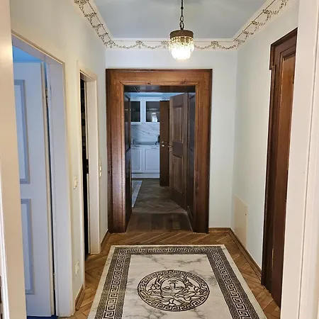 Maerchenhafte Schloss-suite Graefin Silvia Theresia Apartment